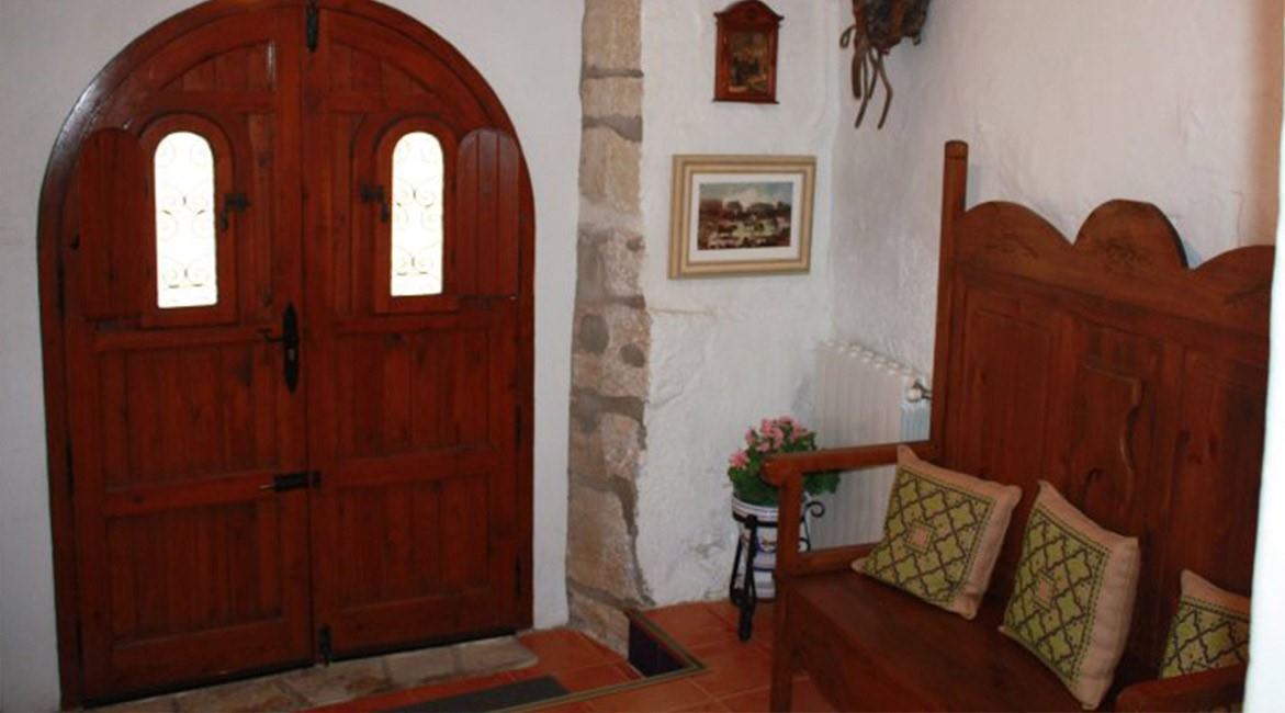 entrada casa rural